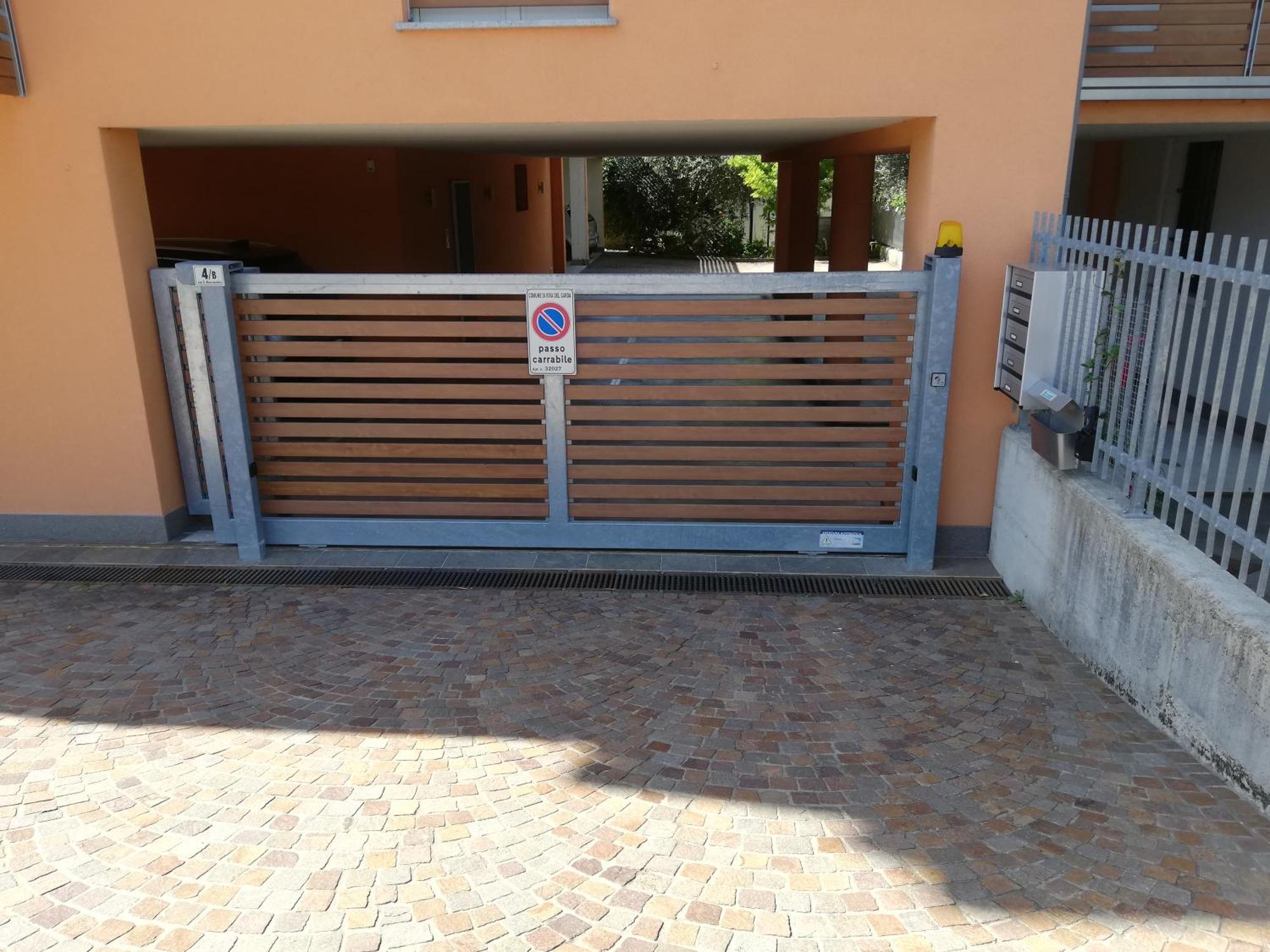 Appartamento La Terrazza Riva del Garda Exterior photo